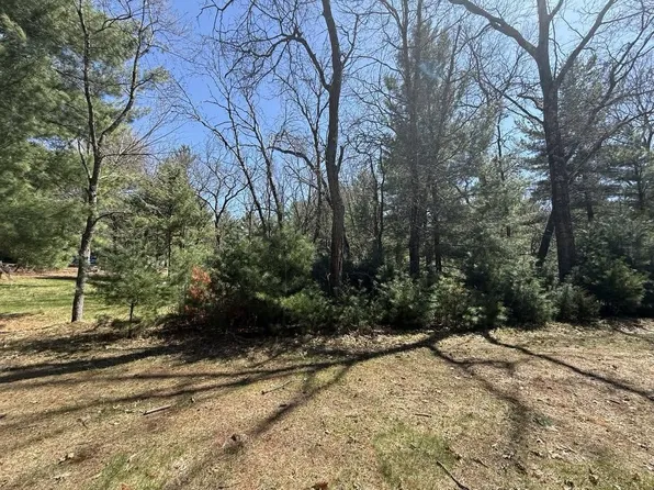 2210 Pine Street #40-41, Friendship, WI 53934