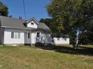 2622 S Bolton Rd, Freeport, IL 61032