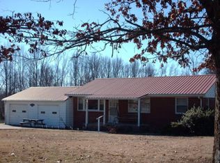 9015 Highway 69a, Big Sandy, TN 38221