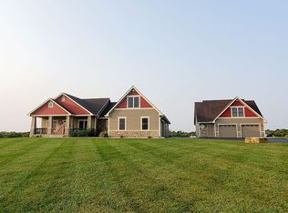 9603 SW 45th St, Topeka, KS 66610