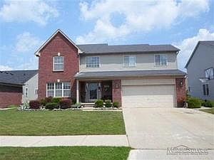 1st image of 32047 Shadywood Dr