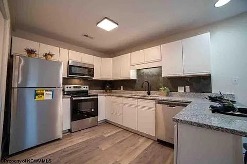 1st image of 231 Bradley St #231