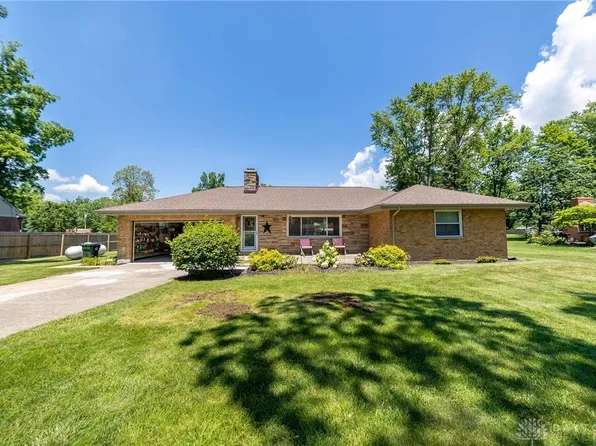 1385 W Evanston Rd, Tipp City, OH 45371