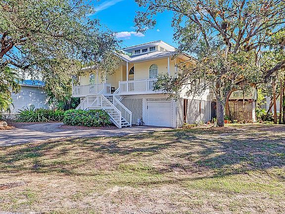 2nd image of 27269 River Royale Ct