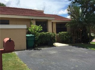 15081 SW 127th Ct, Miami, FL 33186