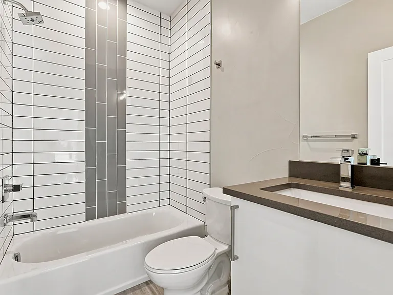 3832 Jason St #5A — Photo 27