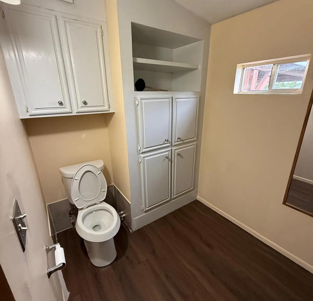 4 bed, 2205 sqft, $2,100 — Photo 3