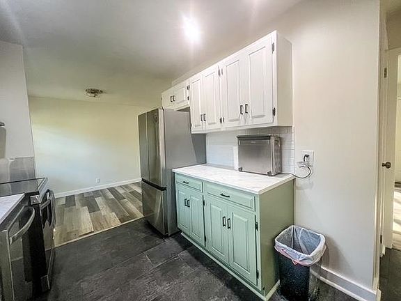 5th image of 3300 Haker St