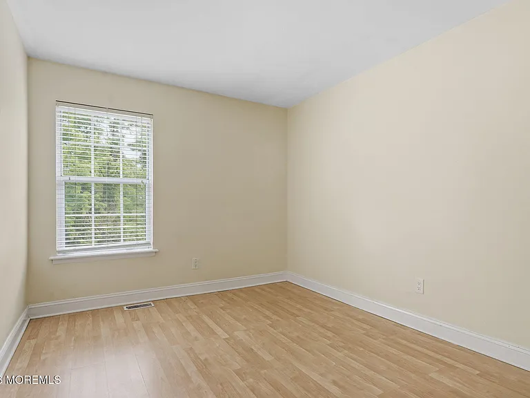 17 Alameda Ct — Photo 26