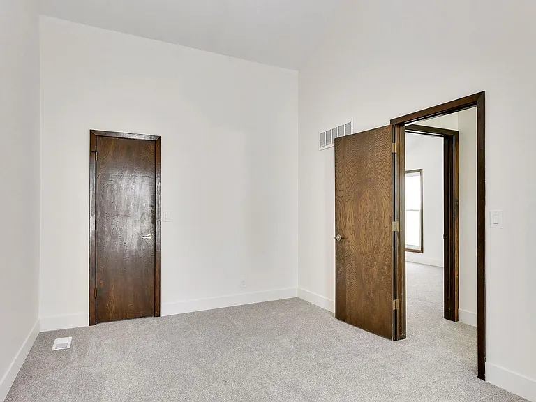 2347 N 113th St — Photo 39