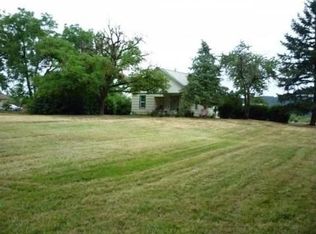 819 W Main St, Sheridan, OR 97378