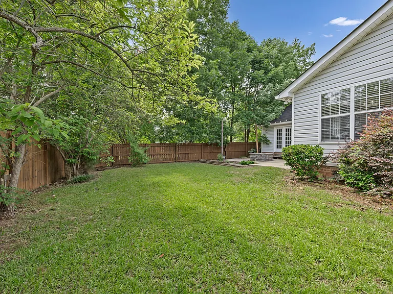 103 Walnut Grove Cir — Photo 4