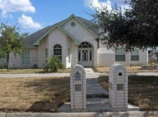 805 W 15th St, Mission, TX 78572