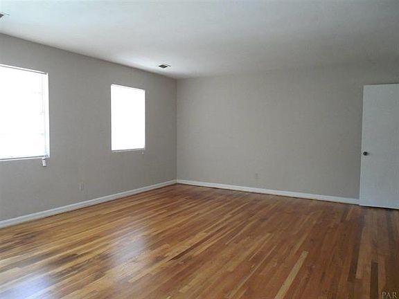 3rd image of 1906 Copley Dr