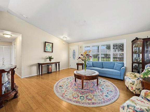 5th image of 13018 8th Avenue Ct E
