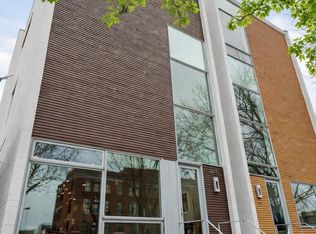 2223 W Race Ave, Chicago, IL 60612
