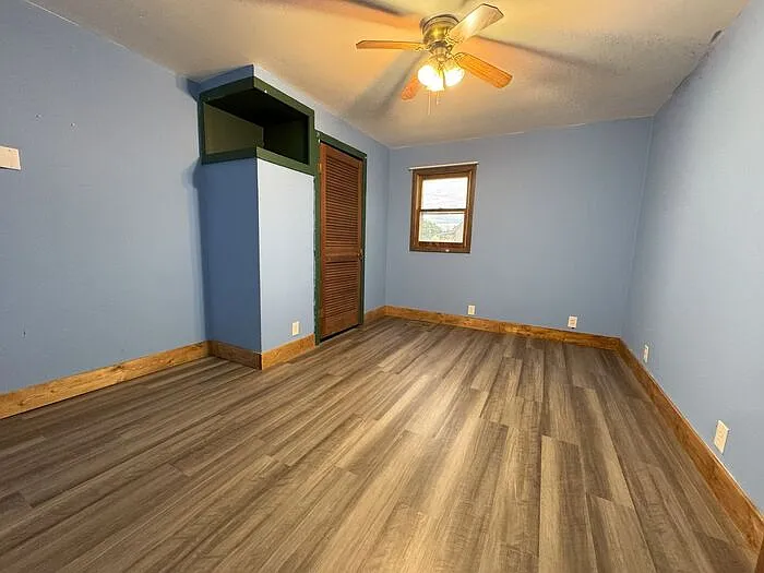 536 N Main St — Photo 6