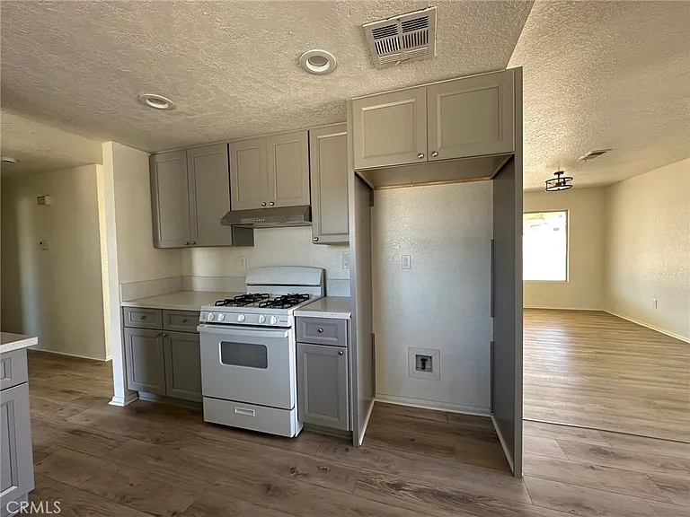 4010 Sierra Ave #4010 — Photo 9