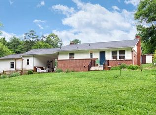 11 Joan Way, Asheville, NC 28806