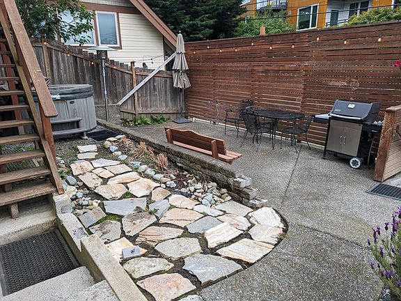 2nd image of 104 NW 84th St #Basement