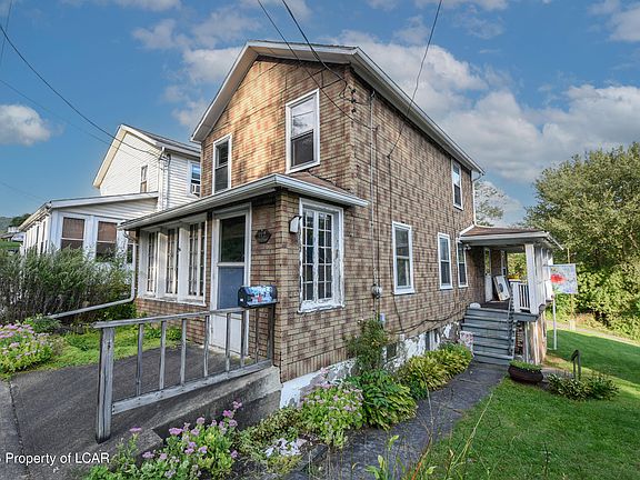 5th image of 112 River St