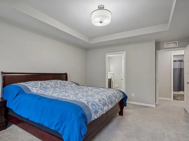 1835 Summerfield Way — Photo 25