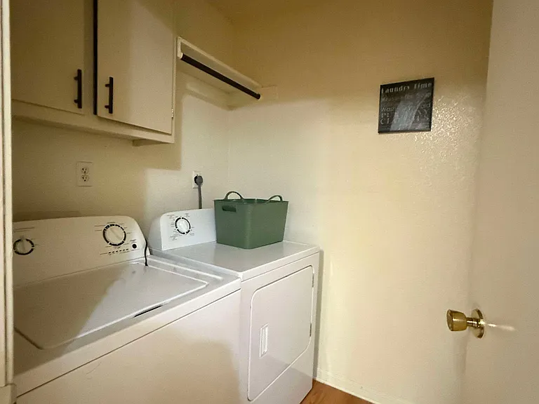 1008 Circle M Dr #D — Photo 12