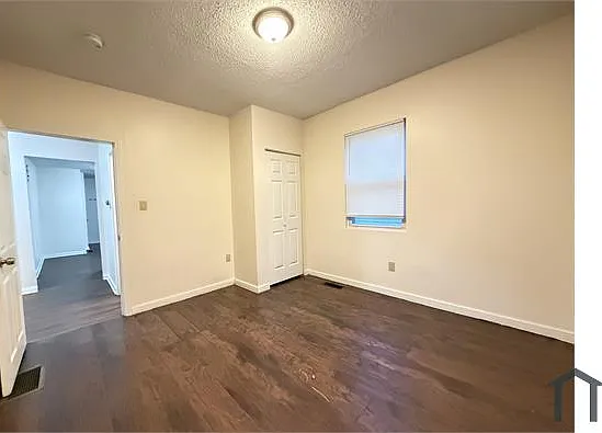 210 Wilder St — Photo 8