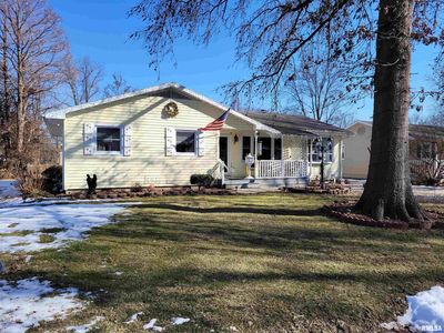 11 Holiday Ter, Centralia, IL, 62801