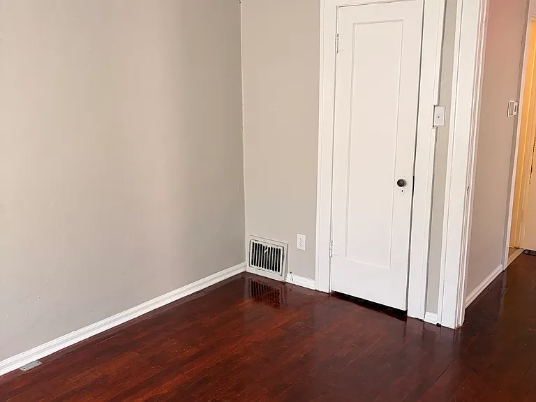 628 Polk St — Photo 11
