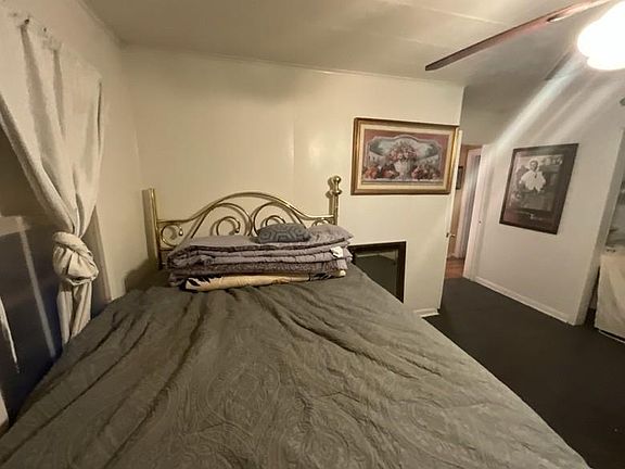 3rd image of 106 Hines St