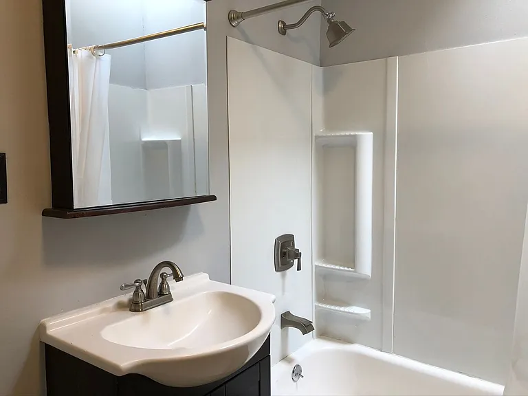 3242 Barclay St — Photo 17