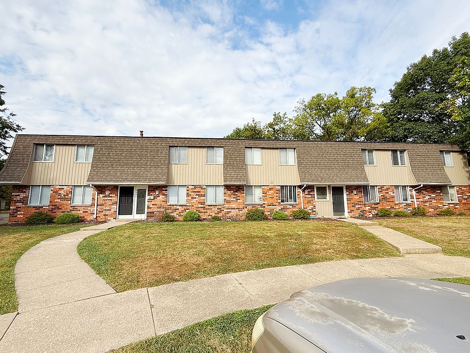 FRONT EXTERIOR OF BUILDING
