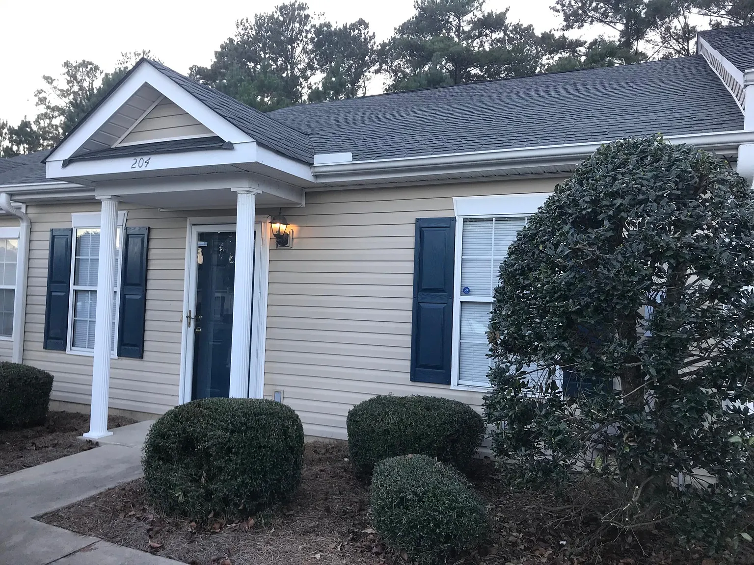2 bed, 1092 sqft, $1,500 — Photo 2