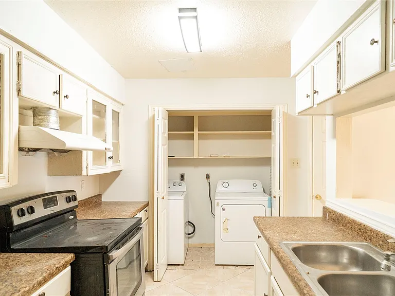 12356 Newbrook Dr — Photo 18
