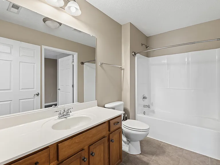 395 Devon Chase Hl #1004 — Photo 17
