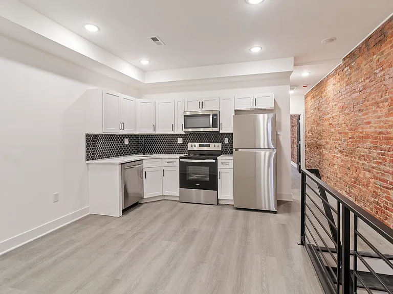 7242 Paschall Ave #B — Photo 8