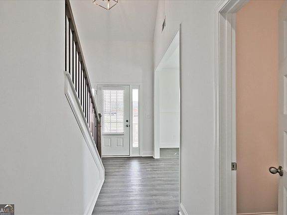 4th image of 5956 Spring Way