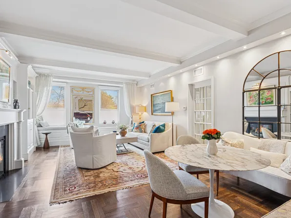 128 Central Park South image 2 of 12