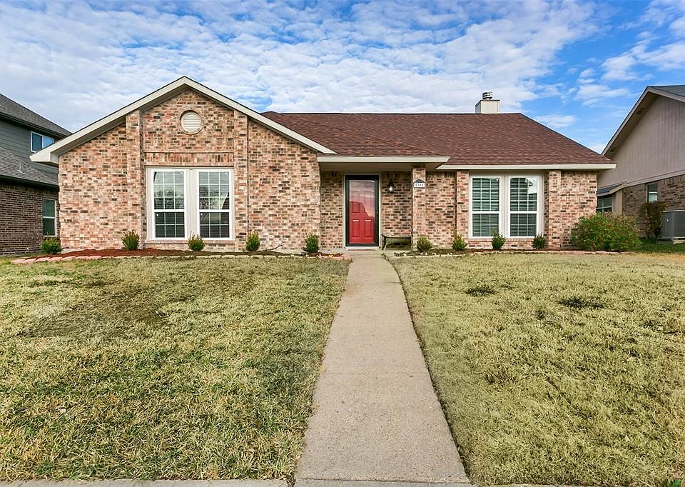 1st image of 5705 Diana Dr