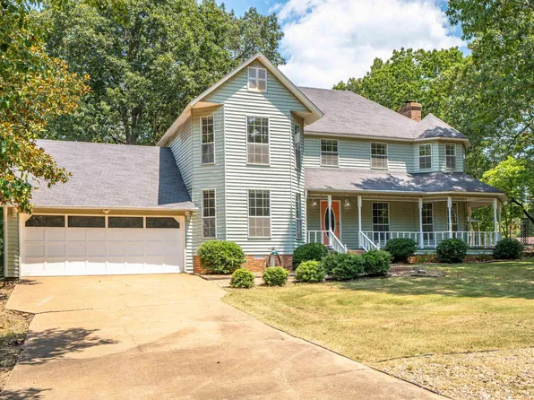 169 Arlington Dr, Hot Springs, AR 71913