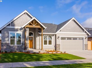 1881 Hogans Bridge Ct, Creswell, OR 97426