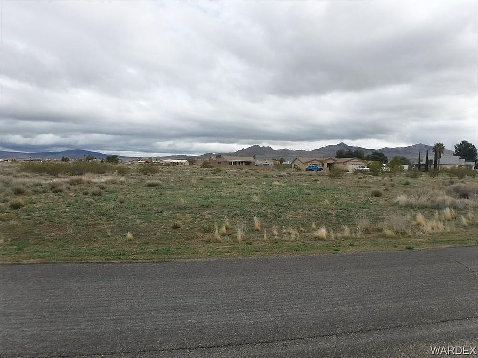 2nd image of 7831 E Oxbow Dr