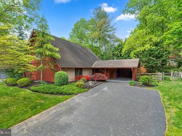 19008 Alpenglow Ln, Brookeville, MD 20833