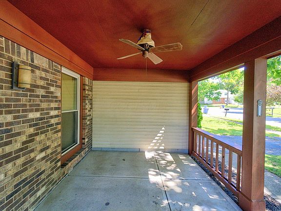 3rd image of 6349 Emberwood Rd