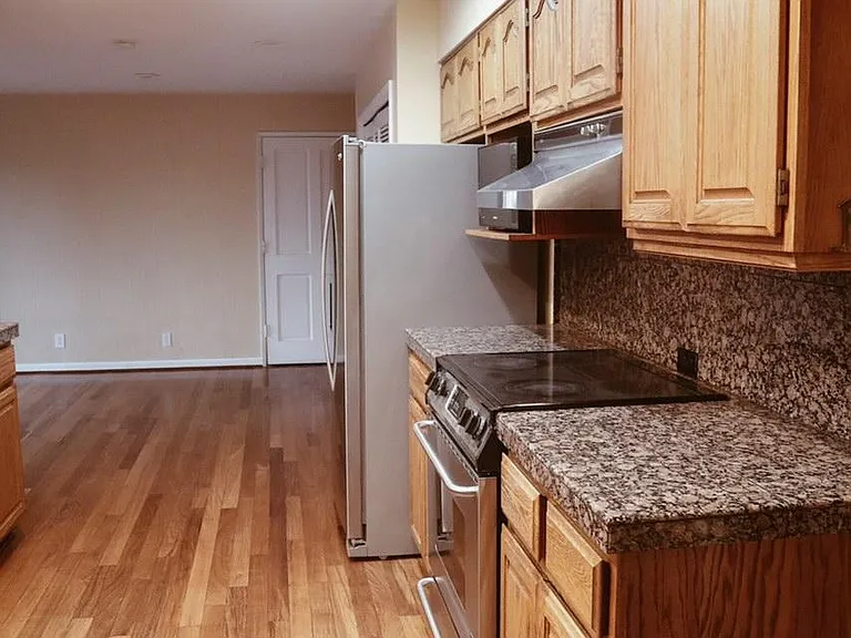 7100 SW Newton Pl — Photo 18
