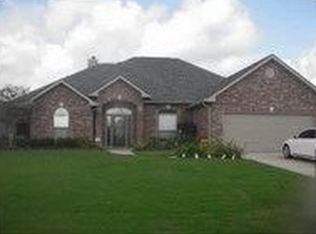 117 Sunflower Rd, Belle Chasse, LA 70037