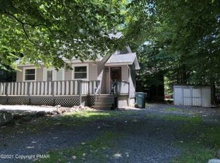 7142 Robinwood Dr, Tobyhanna, PA