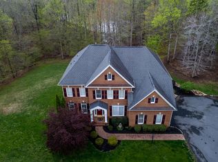 5081 Wolf Run Shoals Rd, Woodbridge, VA 22192