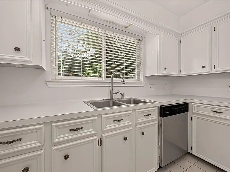12619 Chriswood Dr — Photo 34